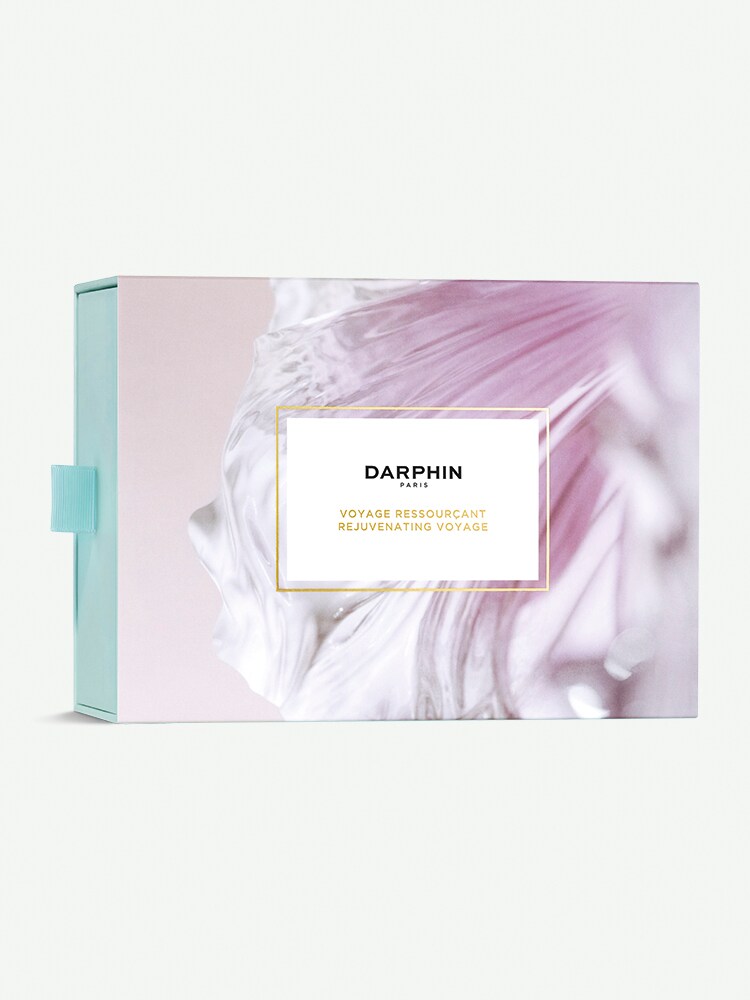 Rejuvenating Voyage Yüz ve göz çeversi için daha pürüzsüz bir görünüm